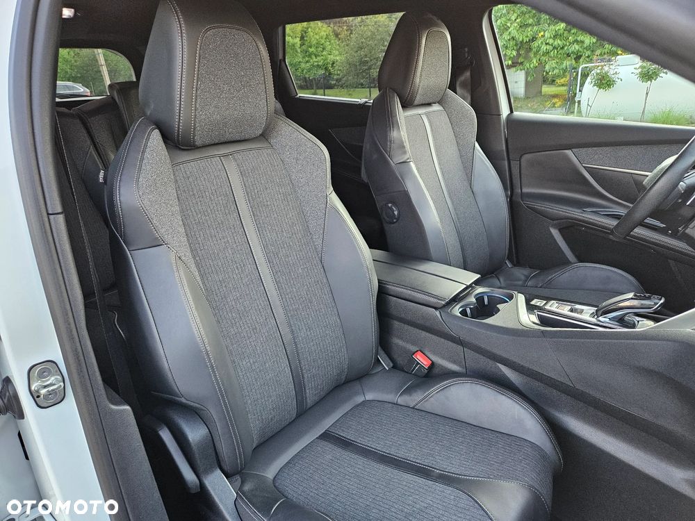 Peugeot 5008 1.6 BlueHDi Style 7os - 13