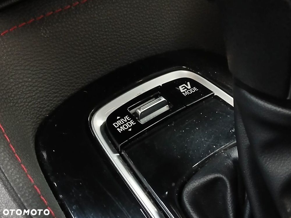 Toyota Corolla 1.8 Hybrid GR Sport Dynamic - 22