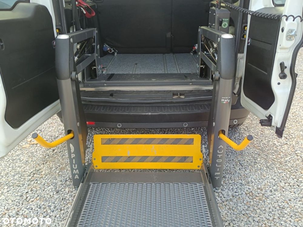 Opel Combo - 28
