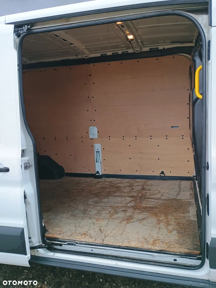 Ford Transit - 5