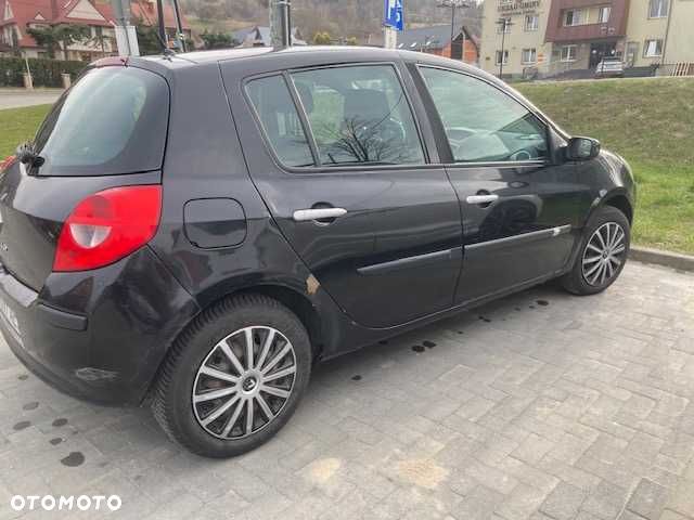 Renault Clio - 4