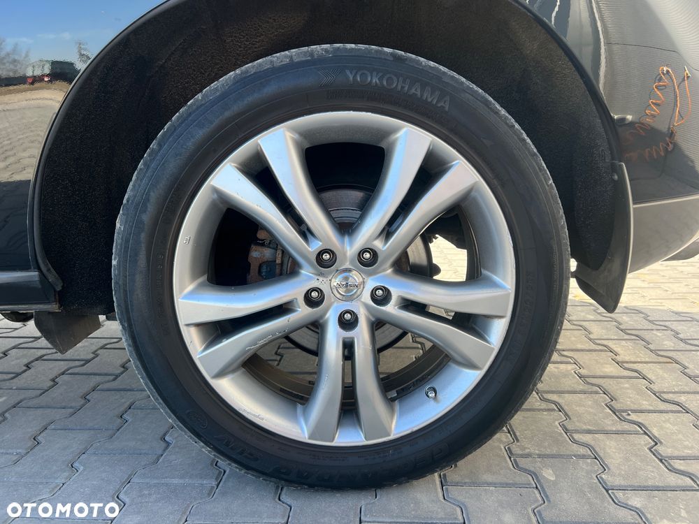 Nissan Murano 2.5 D Premium - 13