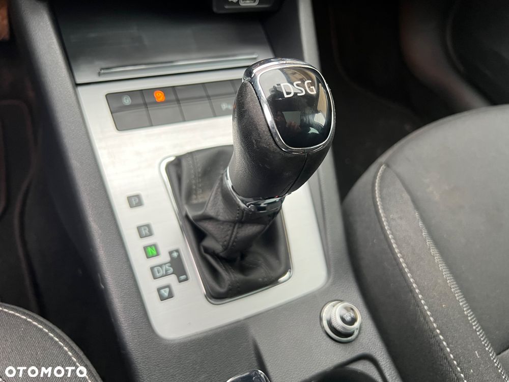 Skoda Octavia 1.6 TDI DSG Ambition - 23