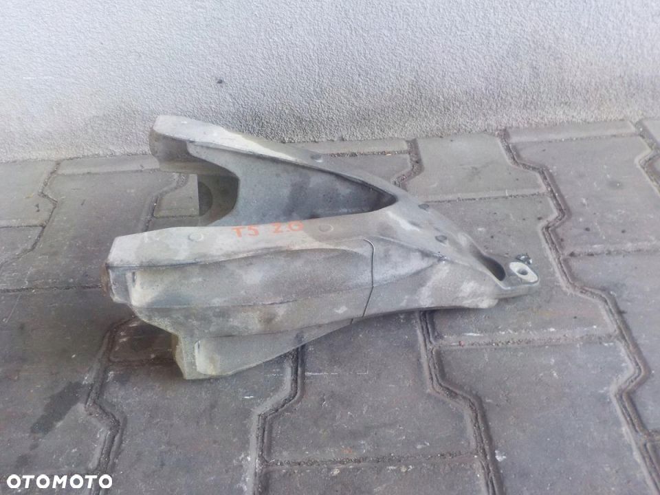 VW T5 2.0 TDI ŁAPA UCHWYT SILNIKA 7E0199370 - 1