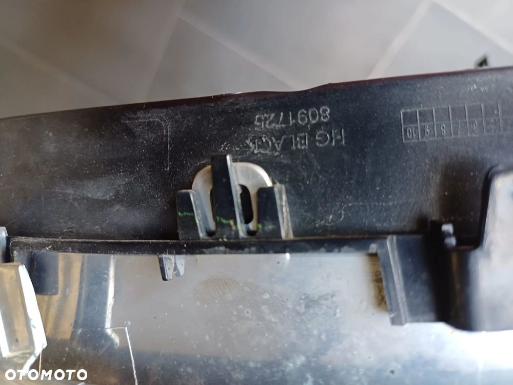 NR 517 Atrapa Grill Nerki do BMW X3 G02 G01 lewa 8091725 prawa 8091726 - 8