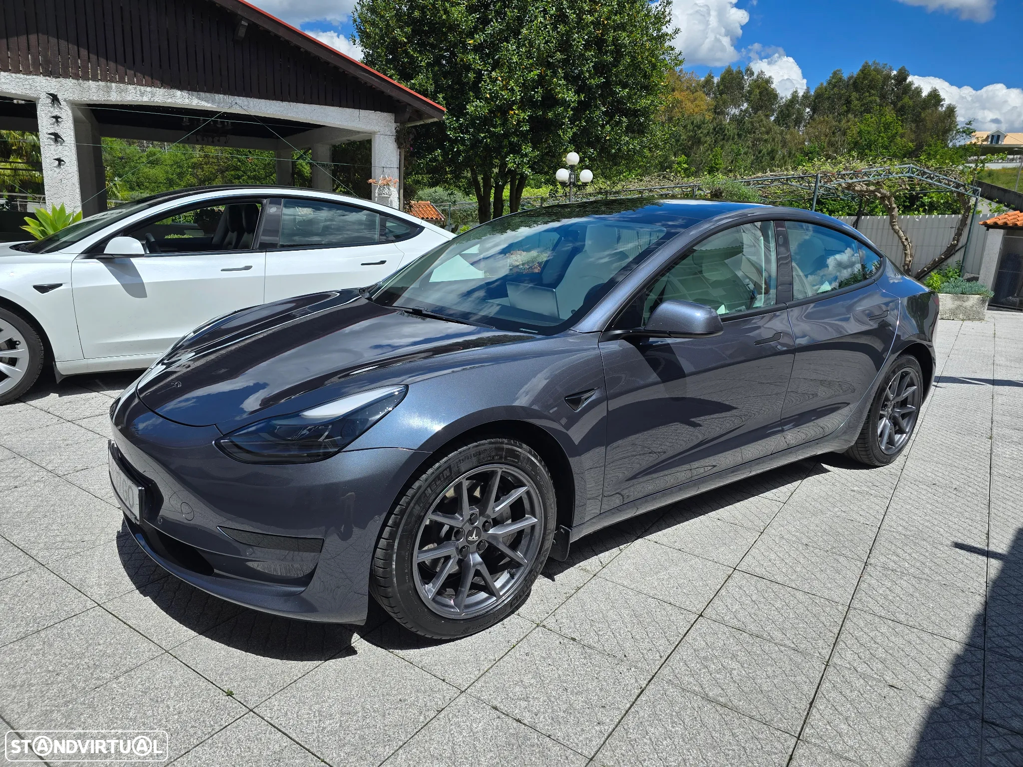 Tesla Model 3 Standard Range Plus RWD - 2
