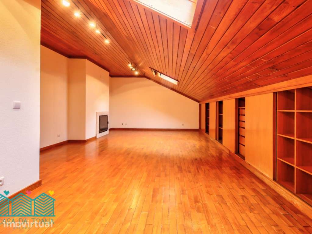 Apartamento T3 Duplex com Garagem Fechada em Aveiro - Grande imagem: 3/31