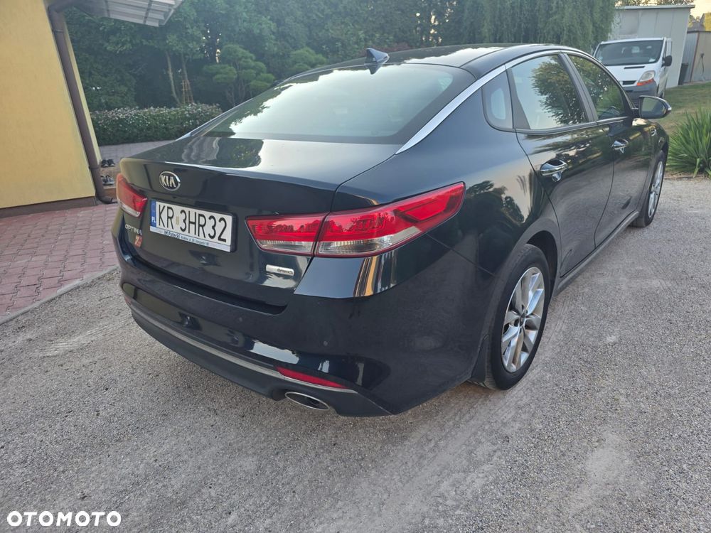 Kia Optima 1.7 CRDI L DCT - 6