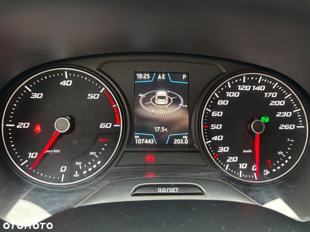 Seat Leon 2.0 TDI FR S&S DSG - 9
