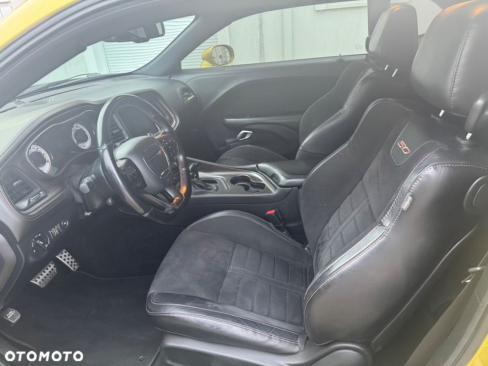 Dodge Challenger Automatik SXT Plus - 16