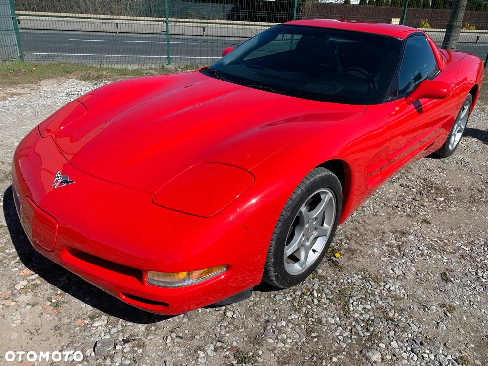 Chevrolet Corvette - 2