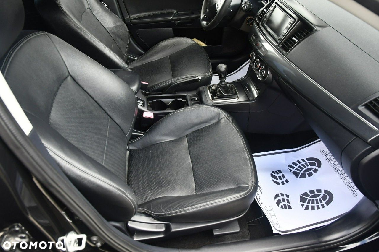 Mitsubishi Lancer - 17