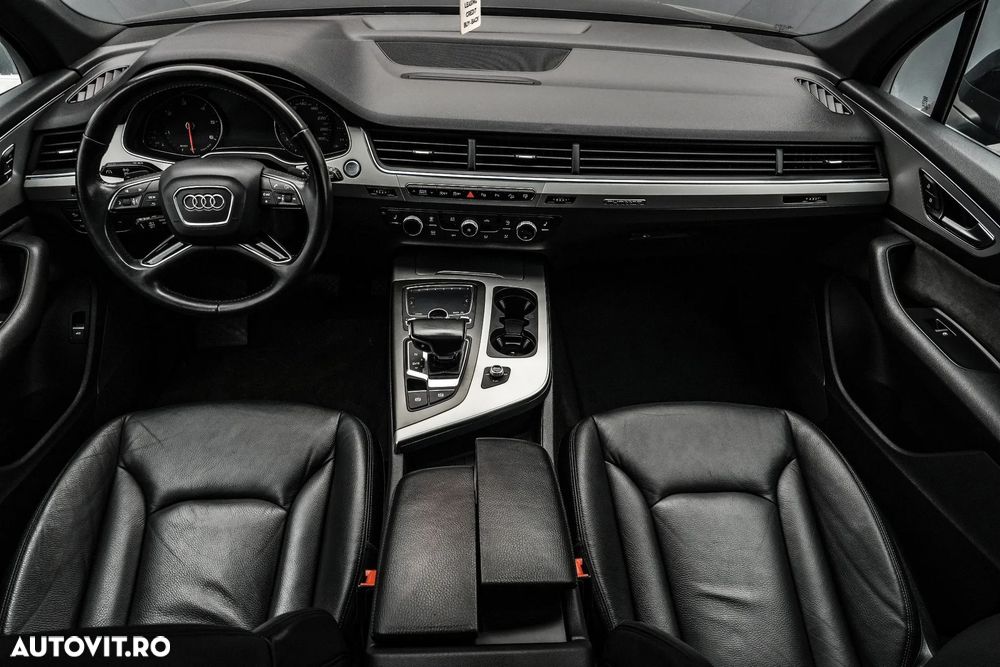 Audi Q7 - 8