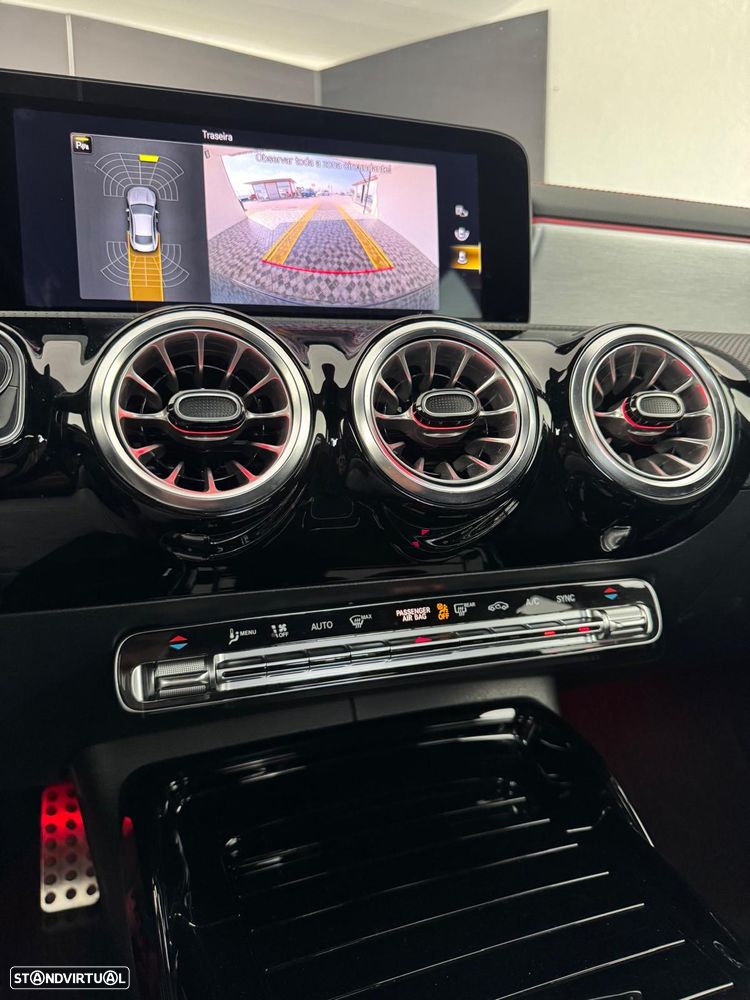 Mercedes-Benz CLA 35 AMG 4Matic - 26