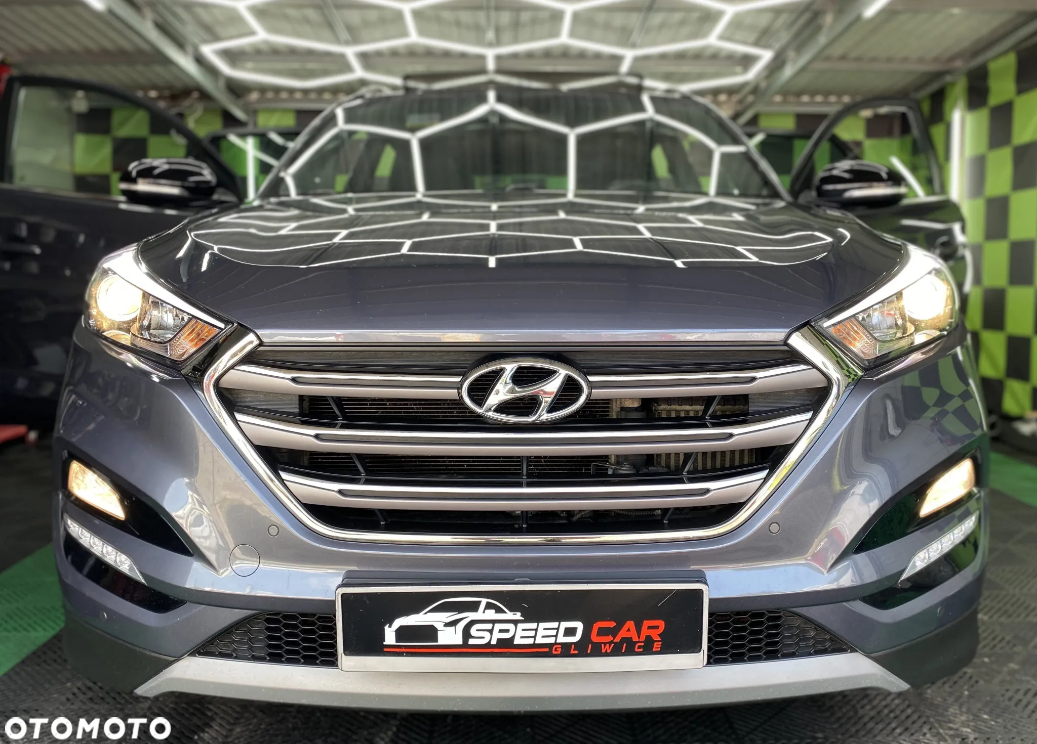 Hyundai Tucson blue 1.7 CRDi 2WD DCT Premium - 13