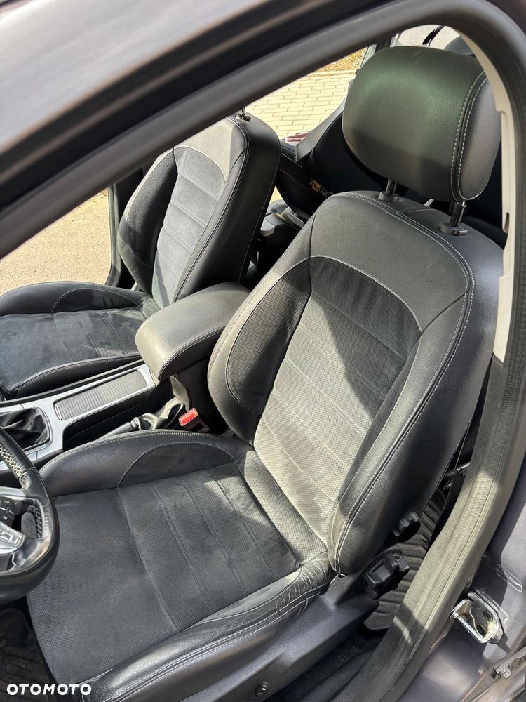 Ford Mondeo 1.6 TDCi Titanium - 22