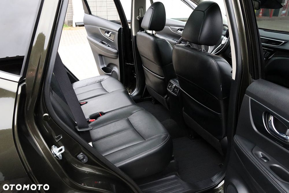 Nissan X-Trail 2.0 dCi ALL-MODE 4x4i Xtronic Tekna - 28