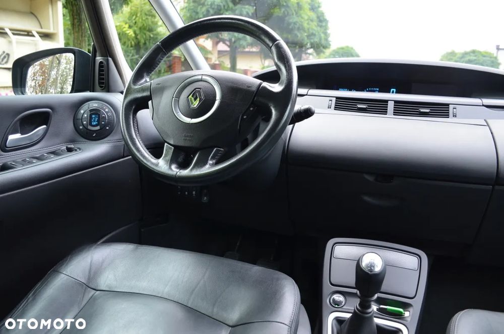 Renault Grand Espace 2.0 Expression - 29