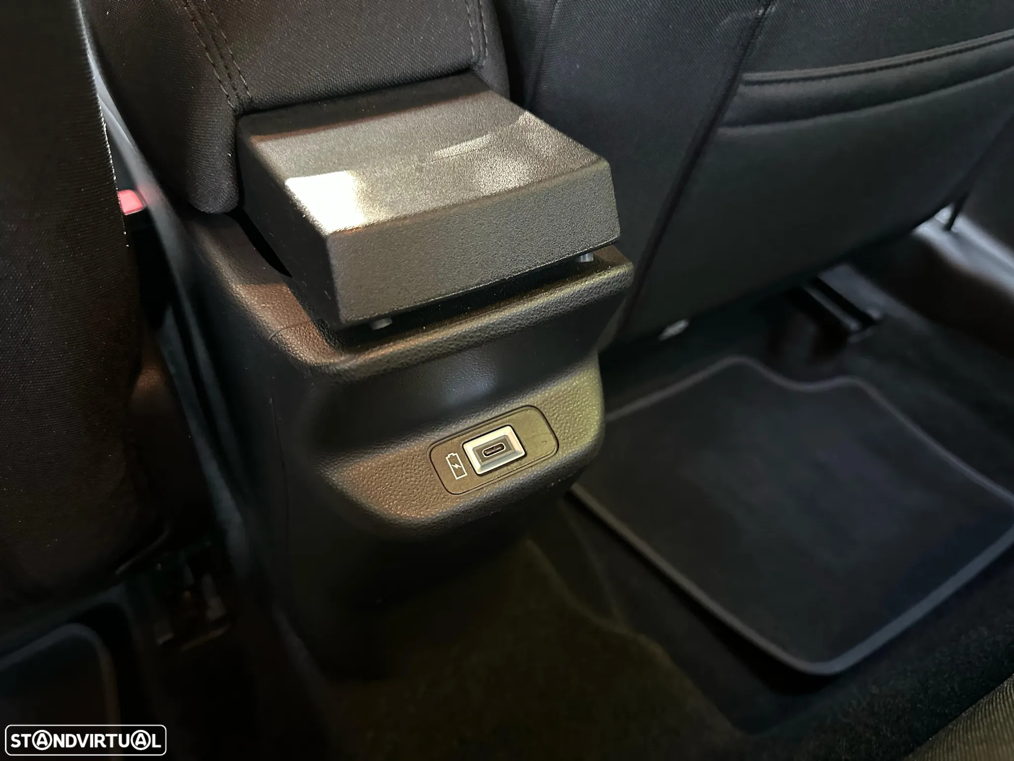 Jeep Avenger 54 kWh Longitude - 26