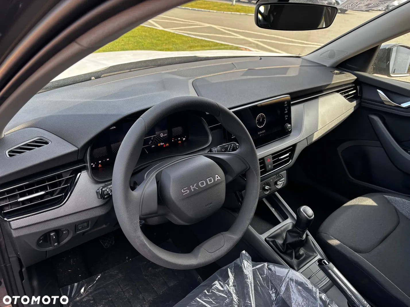 Skoda Kamiq 1.0 TSI Essence - 9