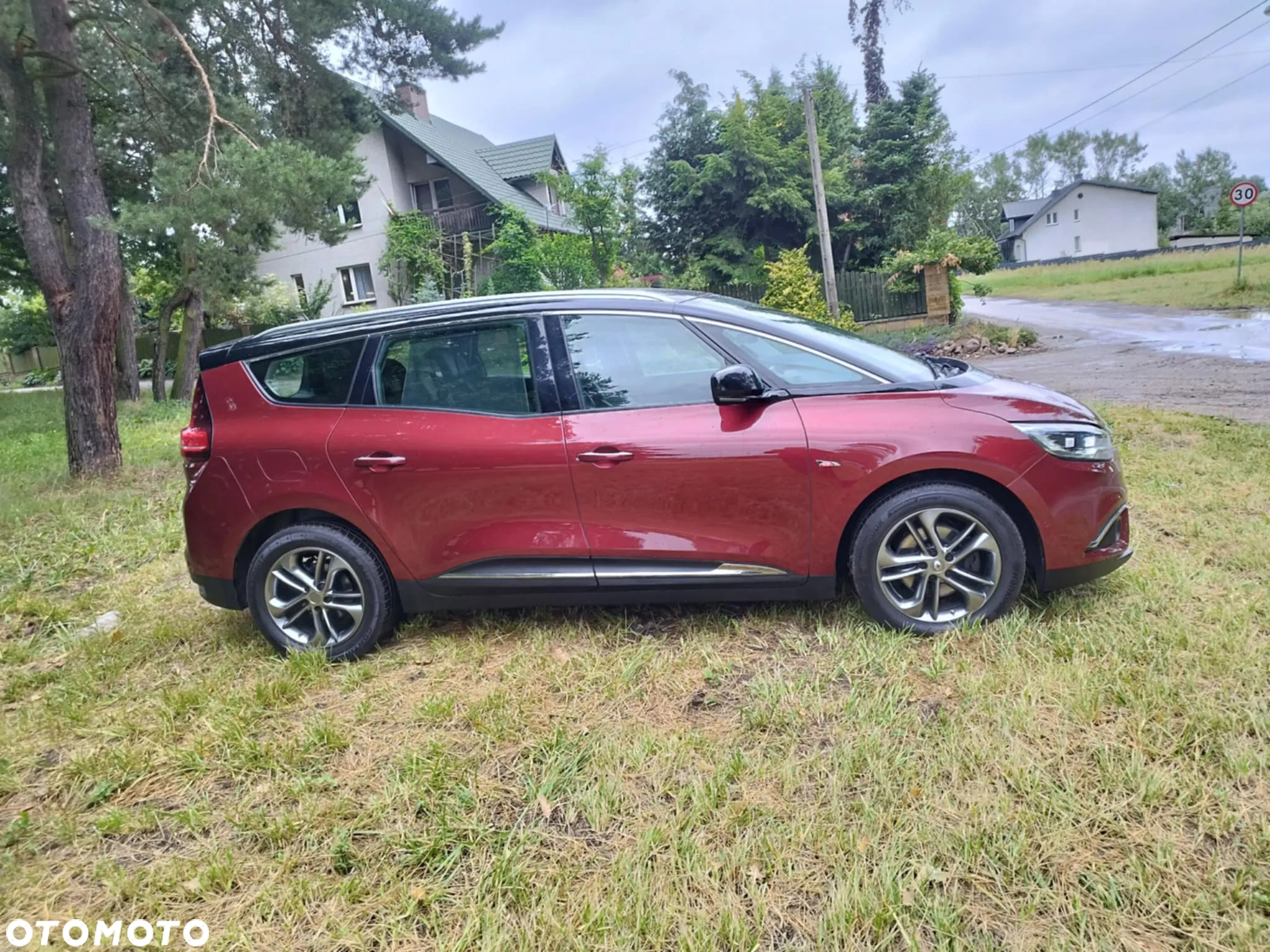 Renault Grand Scenic ENERGY TCe 130 S&S Paris - 25