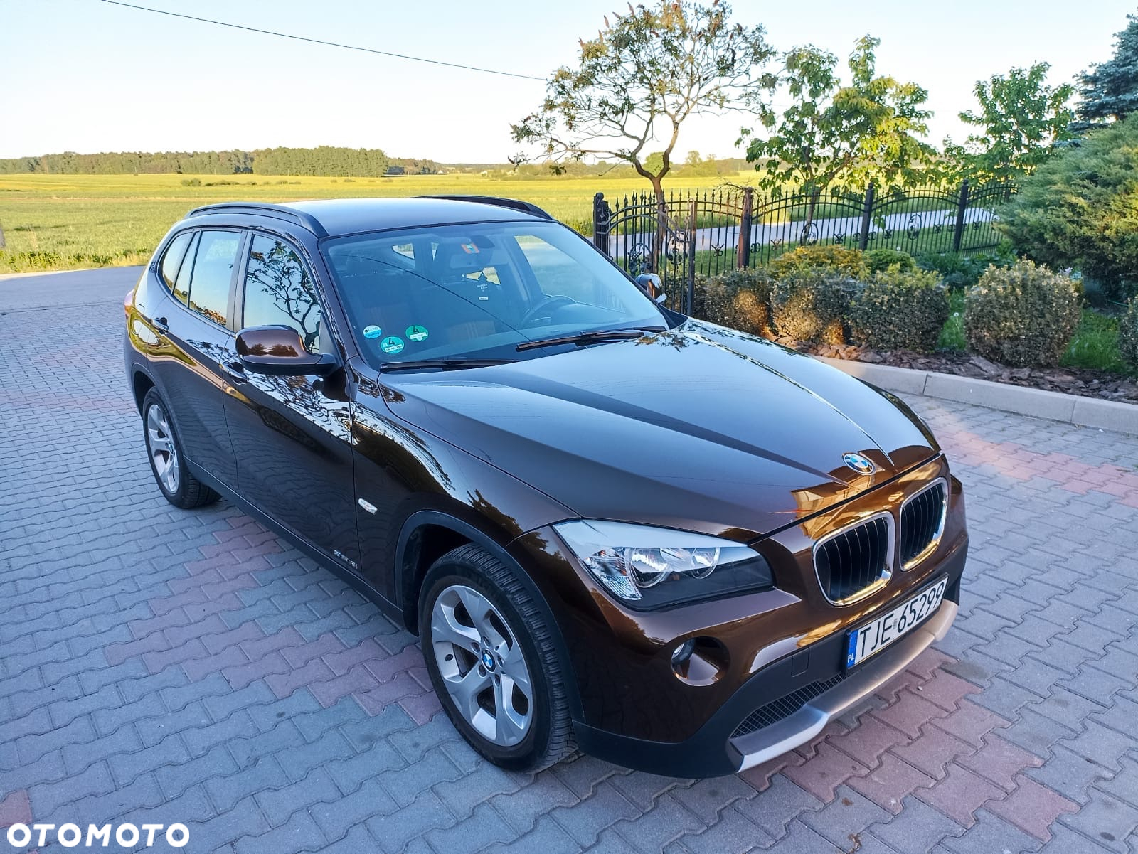 BMW X1 sDrive18i - 16