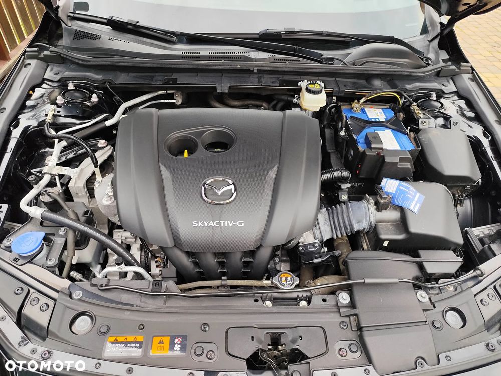 Mazda 3 e-SKYACTIV-G 2.0 M HYBRID DRIVE - 34