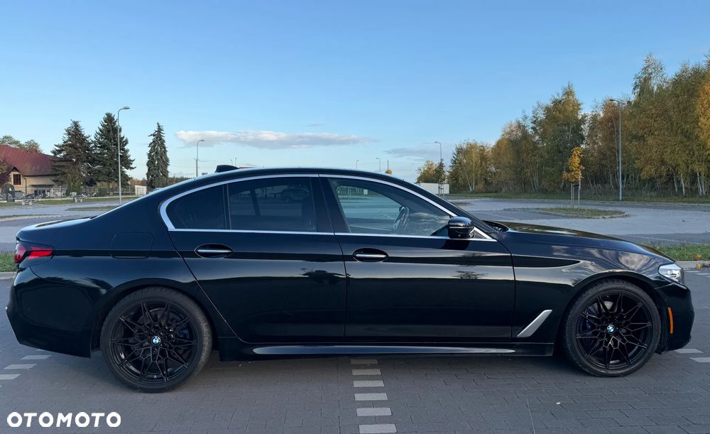BMW Seria 5 530i xDrive M Sport Edition - 6