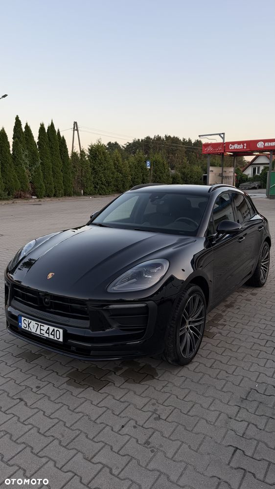 Porsche Macan T - 1