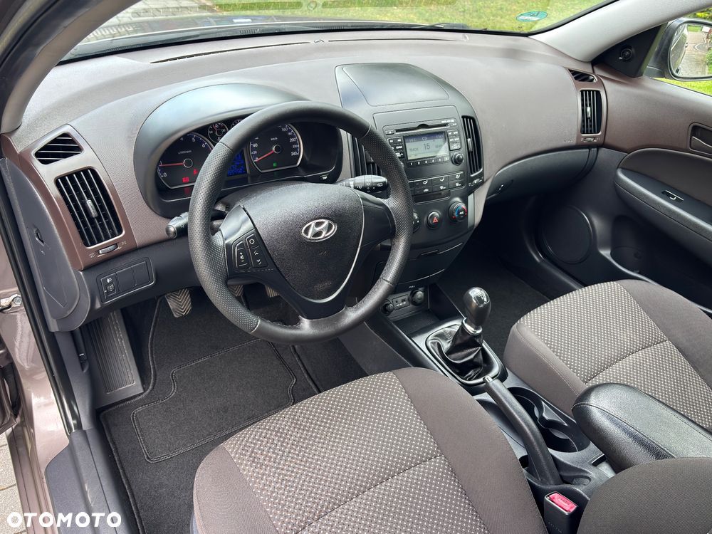 Hyundai i30 1.4 Edition Plus - 28