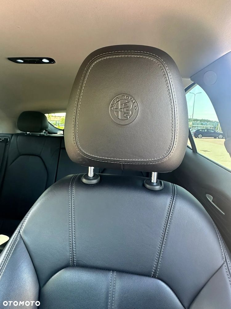 Alfa Romeo Stelvio 2.0 Turbo Super Q4 - 8