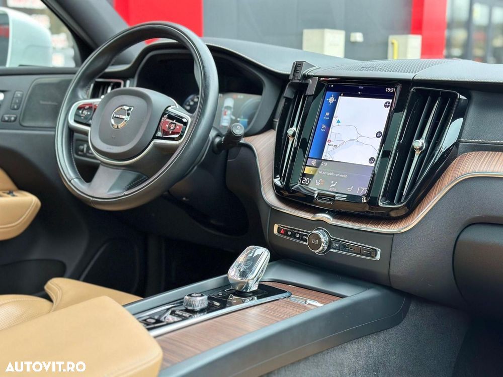 Volvo XC 60 Recharge T8 Twin Engine eAWD Inscription - 3
