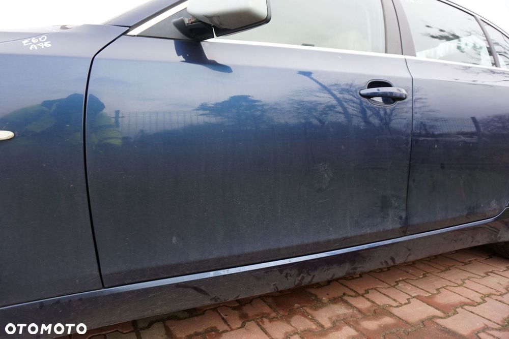 DRZWI PRZEDNIE LEWE 5 E60 LIFT LCI SEDAN A76 BEZ LUSTERKA / TAPICERKI NIEBIESKI TIEFSEEBLAU BMW 2007-2010 - 2