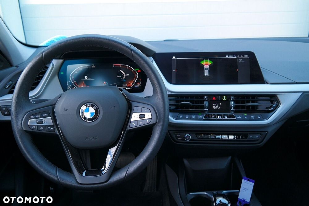 BMW Seria 1 - 15