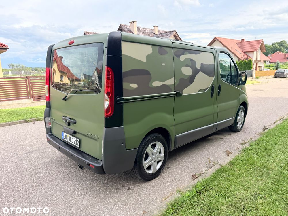 Opel Vivaro - 9