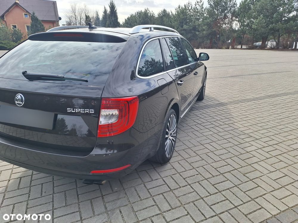 Skoda Superb 2.0 TSI L&K DSG - 13