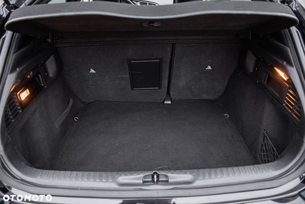 Citroën DS4 e-HDi 110 SoChic - 24