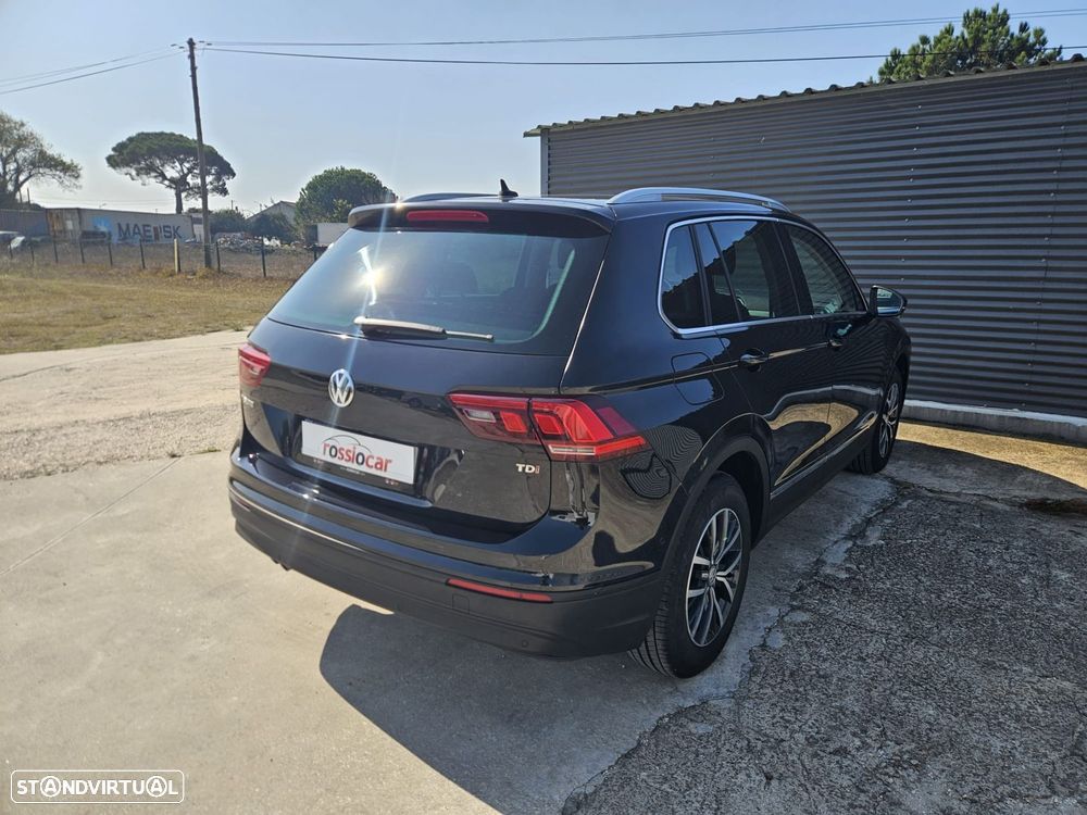 VW Tiguan 1.6 TDI Confortline - 10