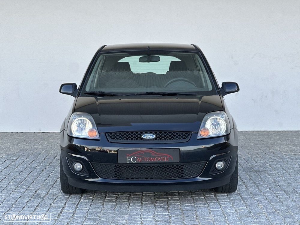 Ford Fiesta 1.4 TDCI Ambiente - 10