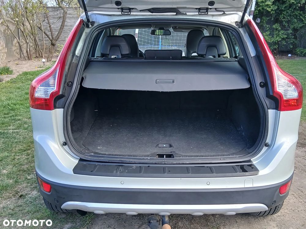 Volvo XC 60 DRIVe Momentum - 6