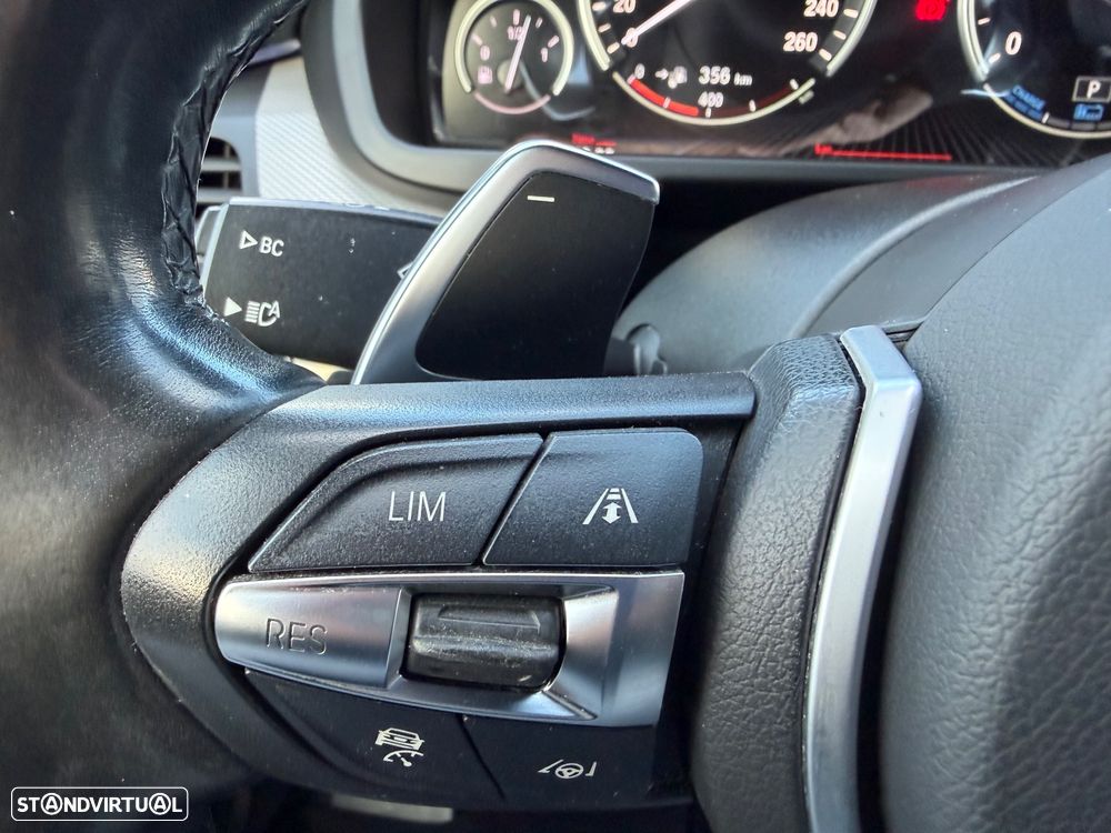 BMW X5 40e xDrive Pack M - 31