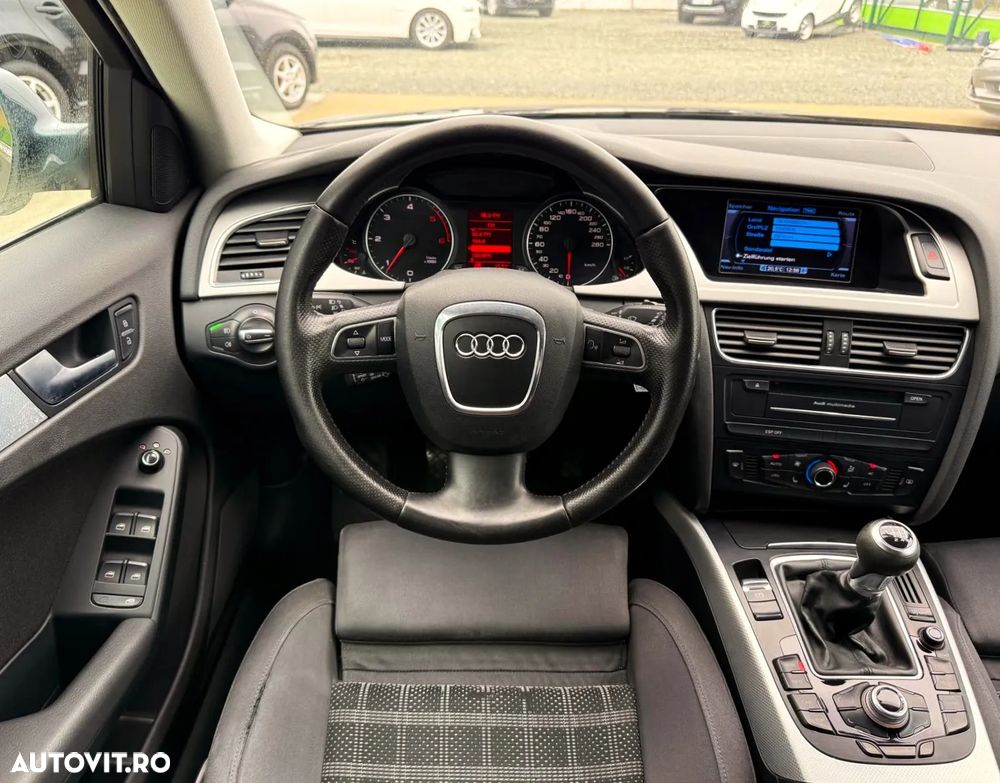 Audi A4 Avant 2.0 TDI DPF S line Sportpaket - 7
