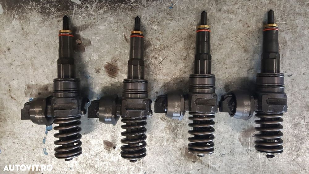 INJECTOR 1.9   038130073 AJ - 1