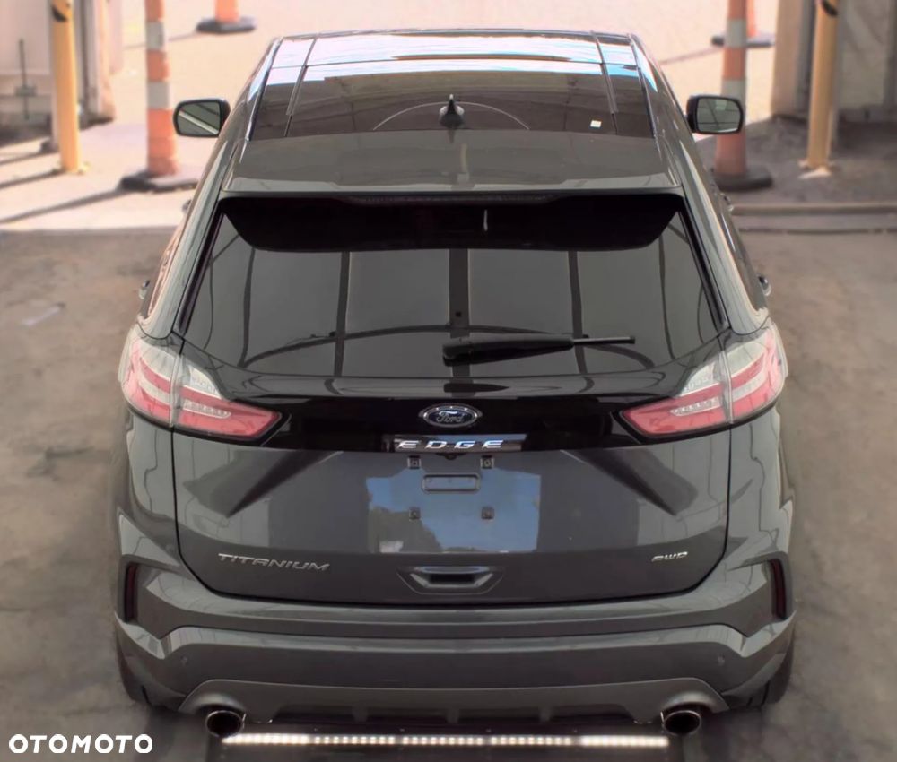 Ford Edge - 6