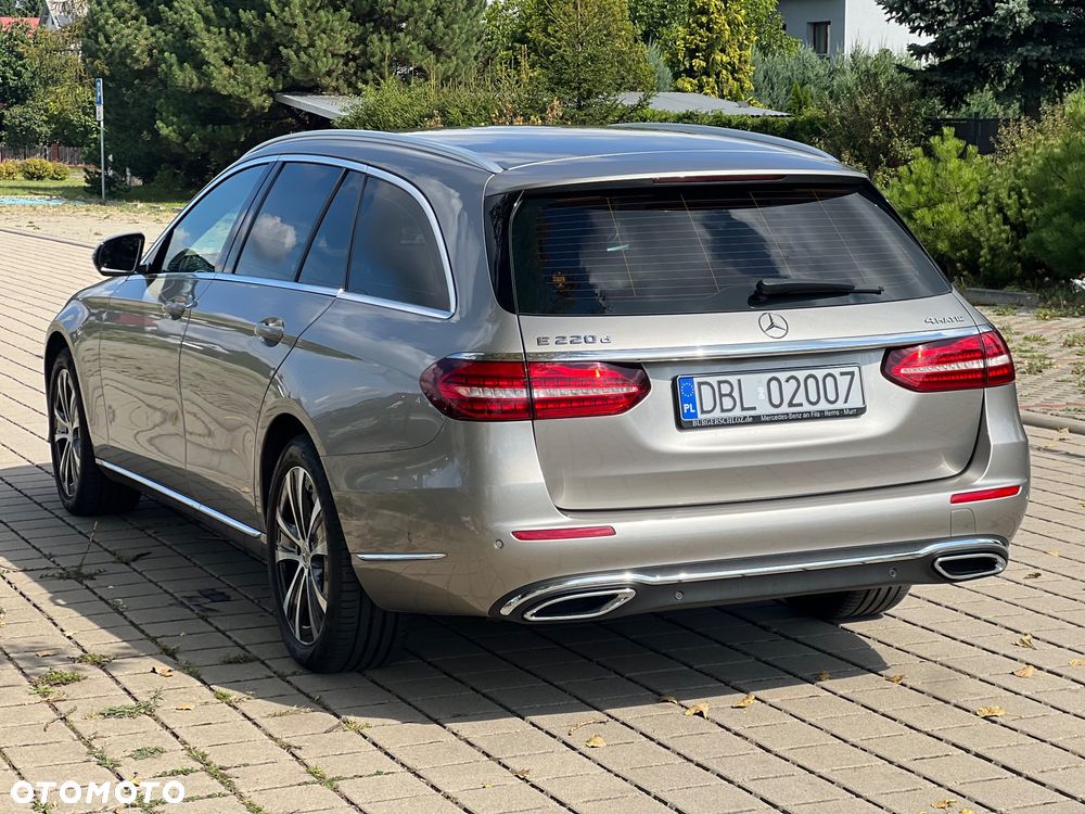 Mercedes-Benz Klasa E 220 d 4-Matic Avantgarde - 9