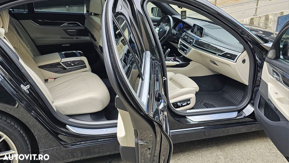 BMW Seria 7 740d xDrive - 1