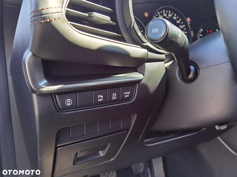 Mazda 3 2.0 mHEV Kai - 18