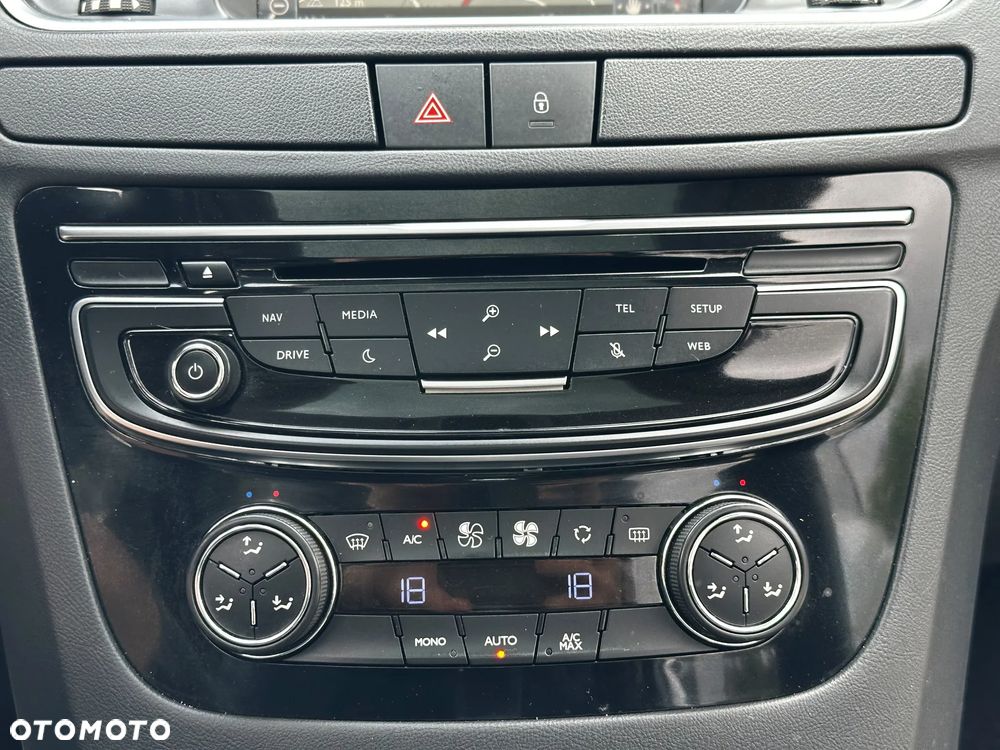 Peugeot 508 BlueHDi 180 EAT6 Stop&Start Allure - 31