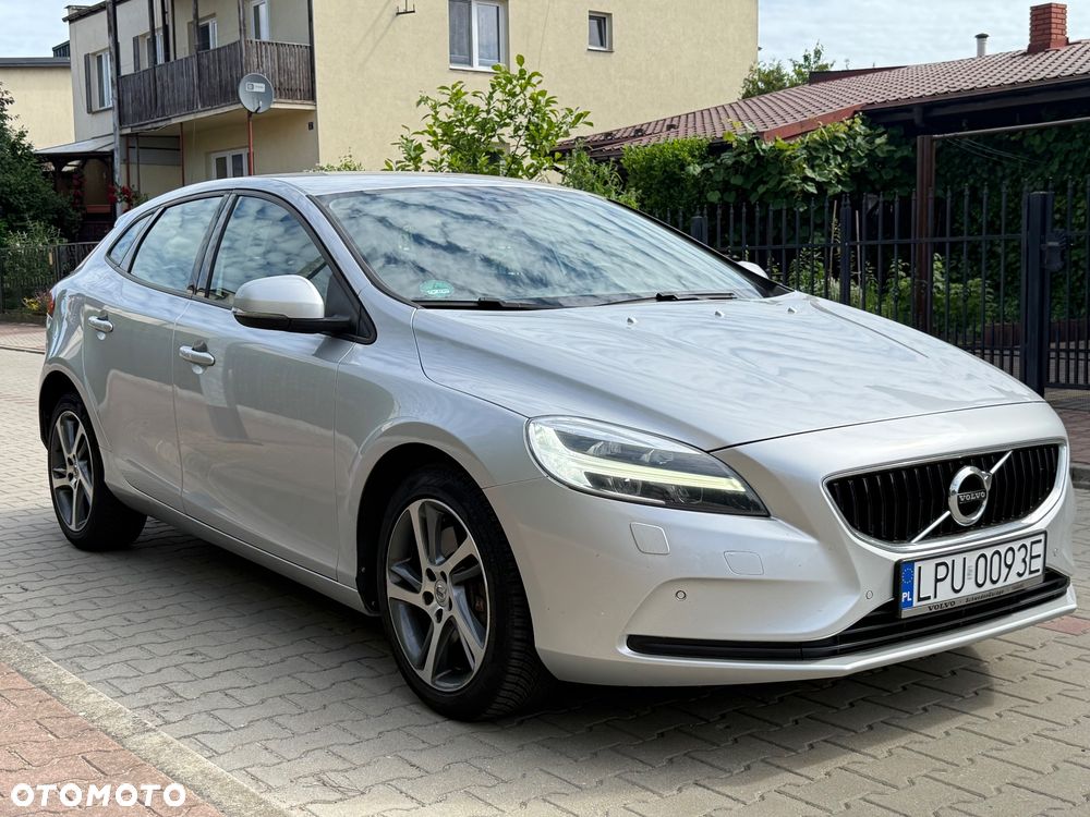 Volvo V40 T2 Drive-E Momentum - 6