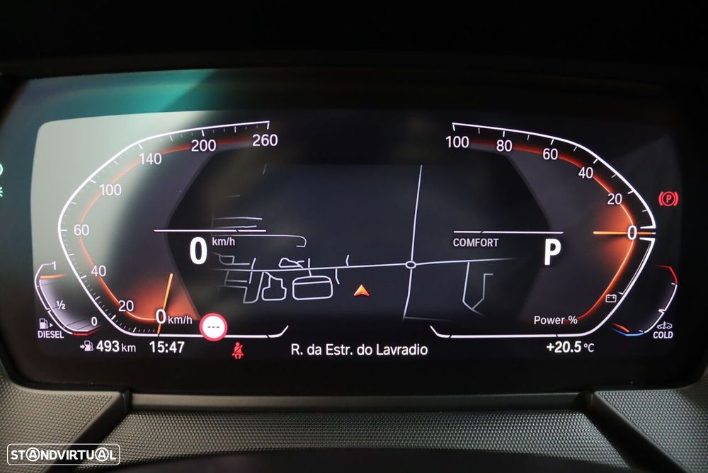 BMW 116 d Pack Desportivo M Auto - 11